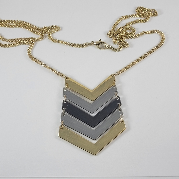 Chevron Mixed Metal Necklace. - Picture 2 of 7